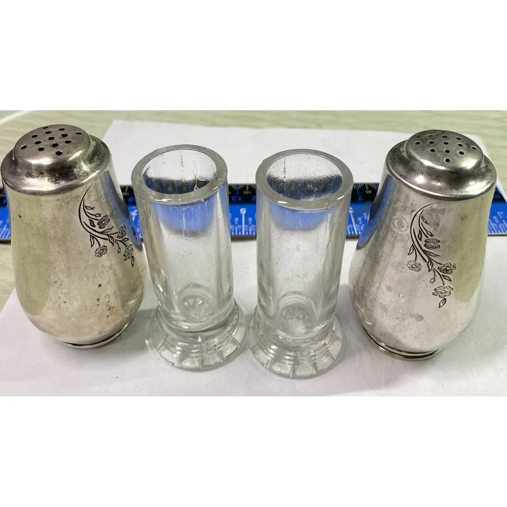 Vintage Metal W/Glass Bottom Salt&Pepper Shakers Engraved Floral Design 3.5
